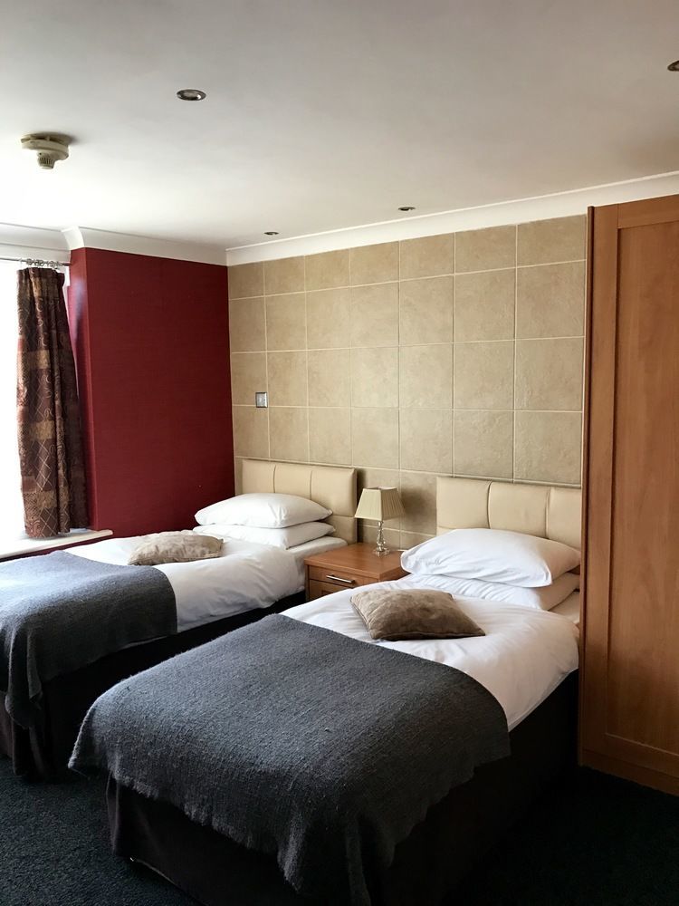 Elizabeth House Hotel Bracknell Exteriör bild